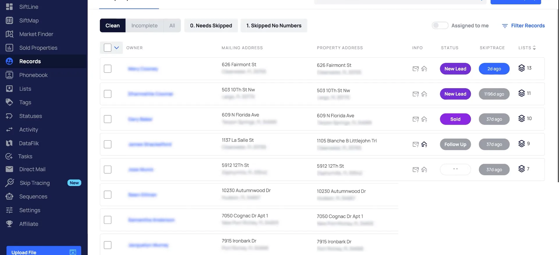 DataSift Records screen with a property table showing addresses, statuses, skiptrace ages and list counts.