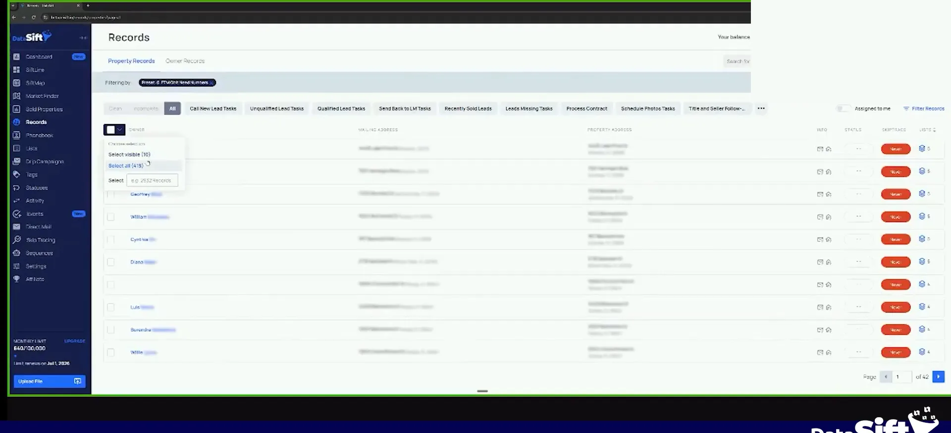 Records table of filtered obituary properties with selection controls, status buttons and pagination.